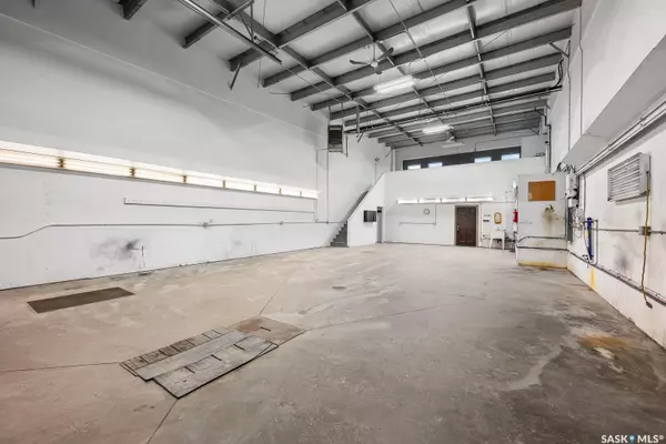 Regina, SK S4N 0G7,856 DEWDNEY AVENUE #C