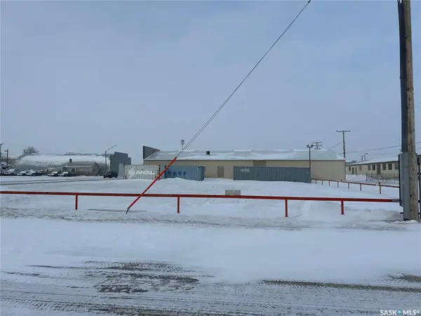 Estevan, SK S4A 0Y8,901 5th STREET