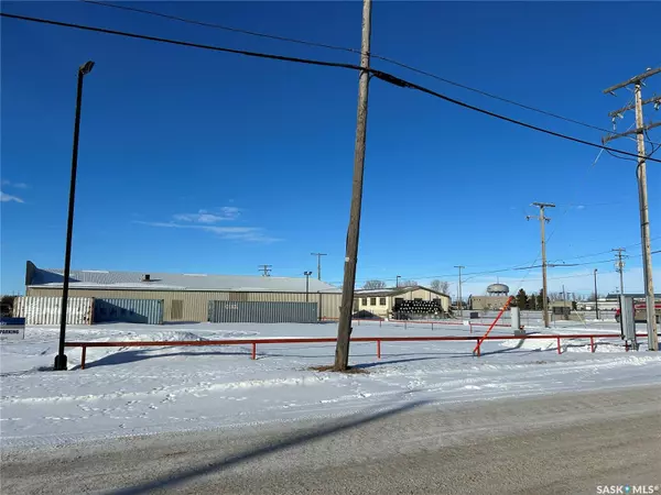 Estevan, SK S4A 0Y8,901 5th STREET