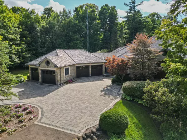 Milton, ON L0P 1B0,10140 Pineview TRL