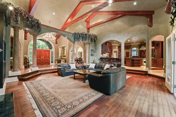 10140 Pineview TRL, Milton, ON L0P 1B0