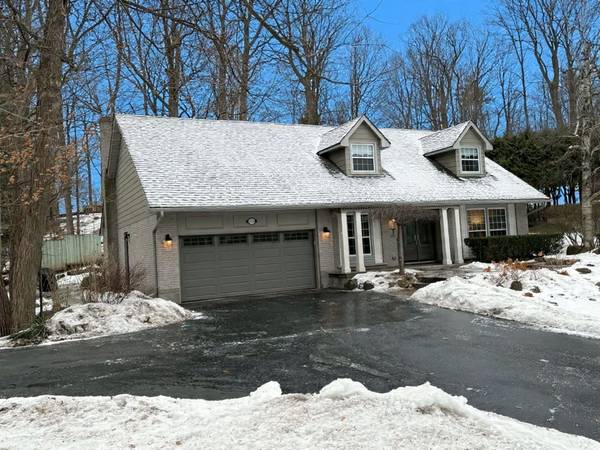 Milton, ON L0P 1B0,116 Campbell AVE E