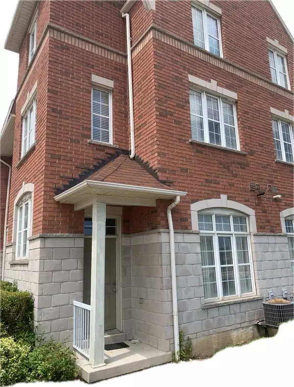 Mississauga, ON L5B 4N6,3030 Breakwater CT #56