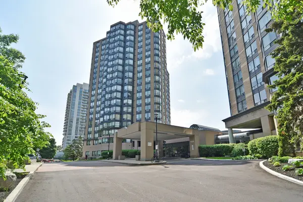 3 Hickory Tree RD #709, Toronto W04, ON M9N 3W5