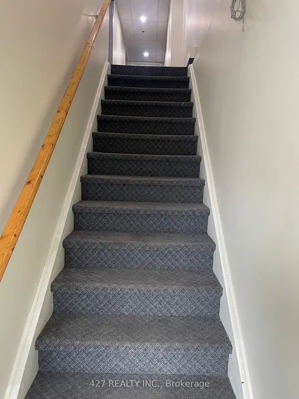 2565 Steeles AVE E #14 (201-2nd Floor), Brampton, ON L6T 4L6