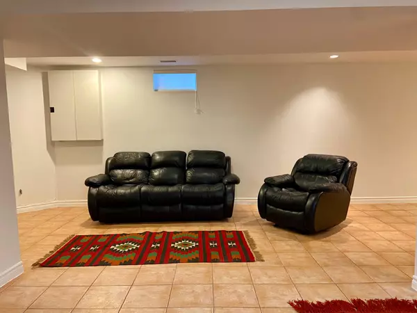 Mississauga, ON L4Z 3J5,194 Nahani WAY #Basement