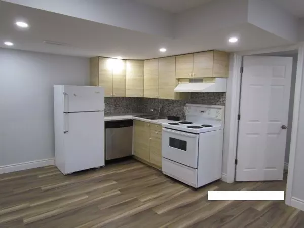 Burlington, ON L7L 7L3,5542 Twelve Mile TRL #Basement