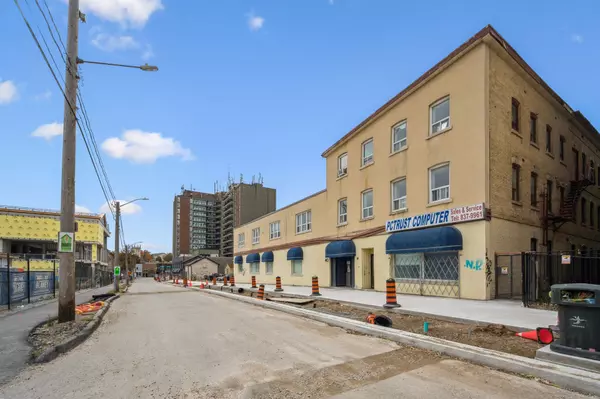 40 Baker ST, Guelph, ON N1H 4G1