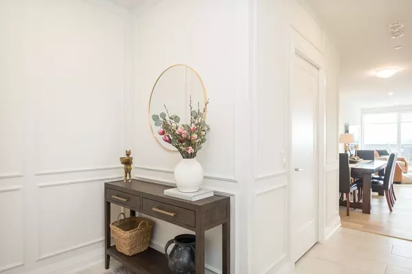 Guelph, ON N1E 5R3,71 Wyndham ST S #1301