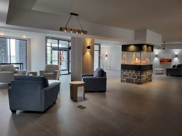 Kawartha Lakes, ON K0M 1N0,99 Louisa ST #201