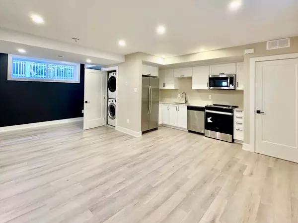 West Centre Town, ON K1Y 2S8,25 O'MEARA ST #B