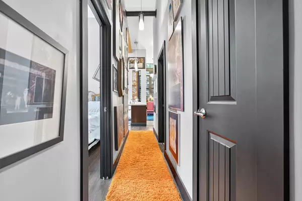 Cambridge, ON N1S 0B2,24 Cedar ST #101