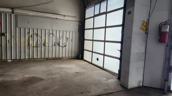 North Bay, ON P1B 8Z4,127 PINEWOOD PARK DR #B