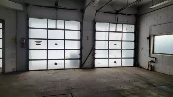 North Bay, ON P1B 8Z4,127 PINEWOOD PARK DR #B