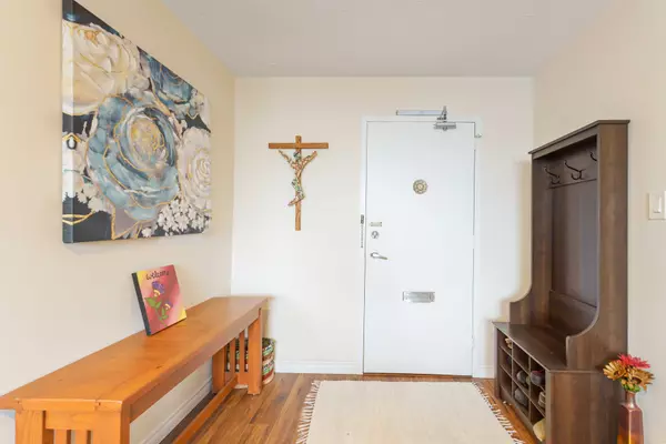 St. Catharines, ON L2T 3G8,35 Towering Heights BLVD #1107