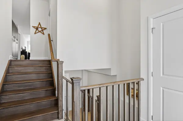 Peterborough, ON K9K 0G9,670 Lemay GRV