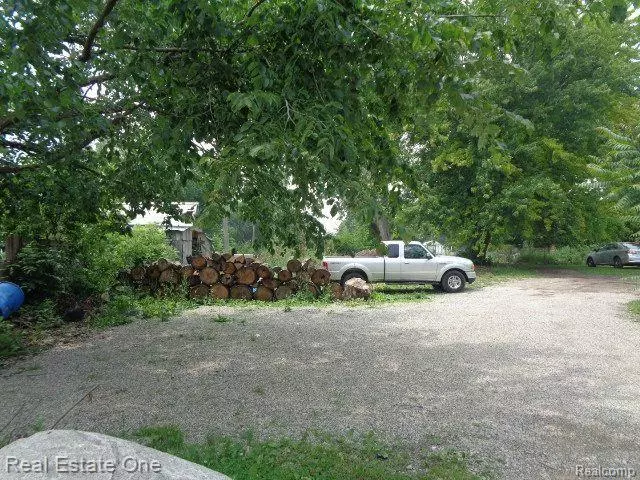 Detroit, MI 48216,2927 ROSA PARKS BLVD