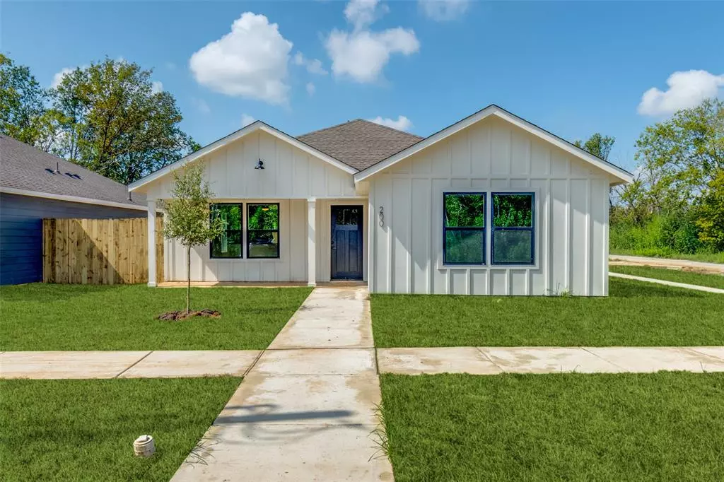 Terrell, TX 75160,200 Campbell Street