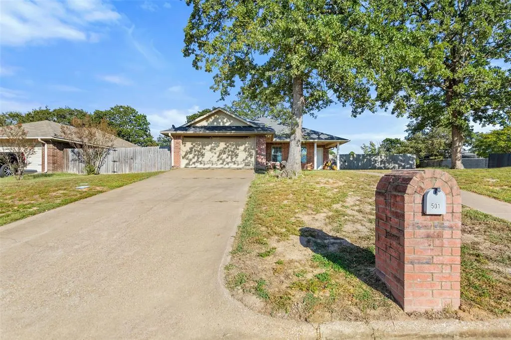 501 Asher, Lindale, TX 75771