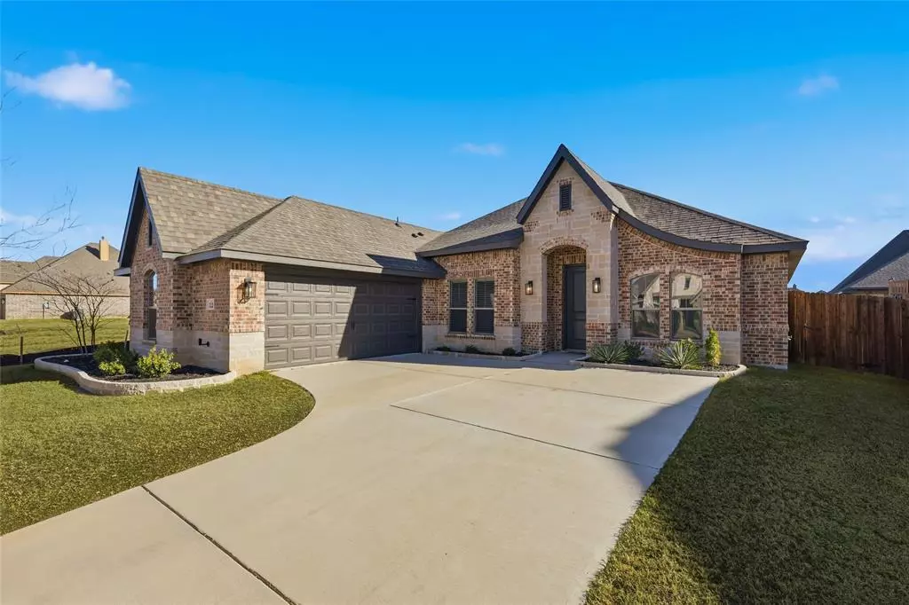 Joshua, TX 76058,112 Mockingbird Hill