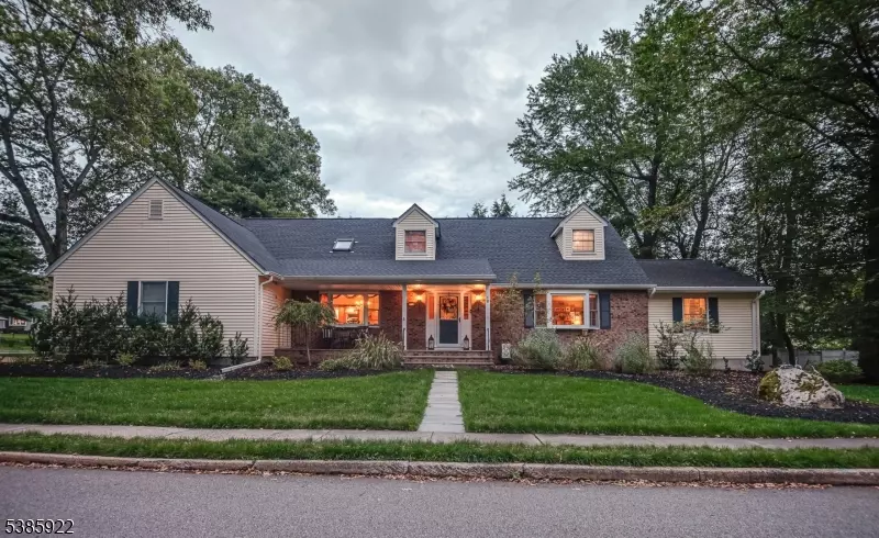 Ramsey Boro, NJ 07446,18 Morse Ave