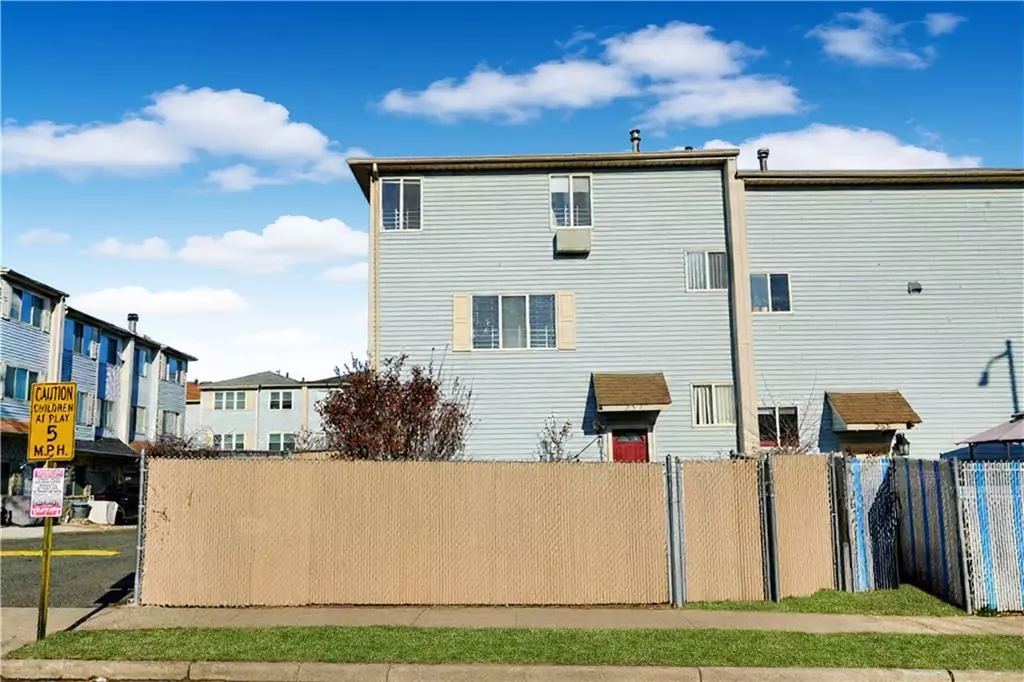 Staten Island, NY 10309,257 Candon AVE