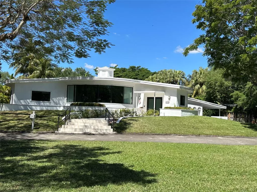 Pinecrest, FL 33156,6205 SW 108 St