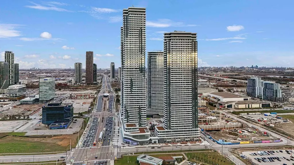 Vaughan, ON L4K 0R1,225 Commerce ST #4608