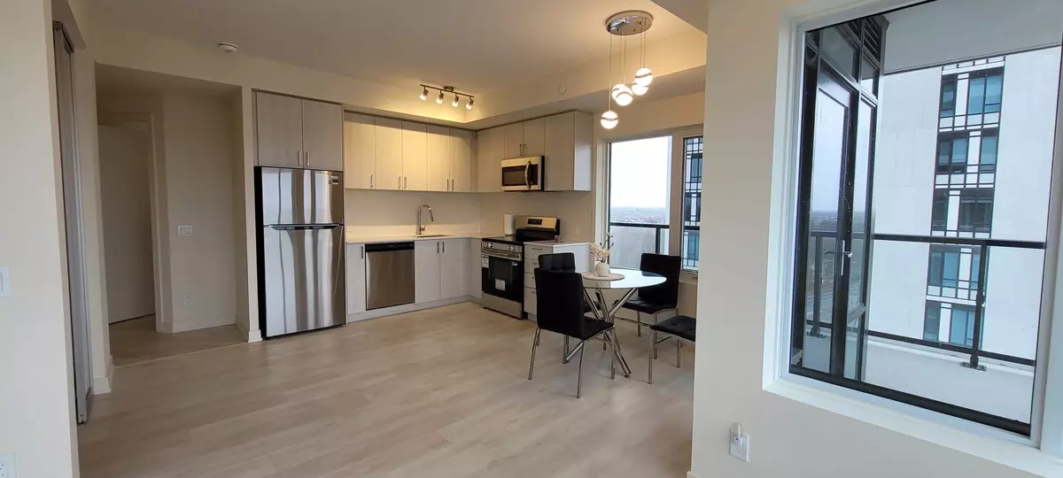 Milton, ON L9T 9N7,8020 Derry RD #808