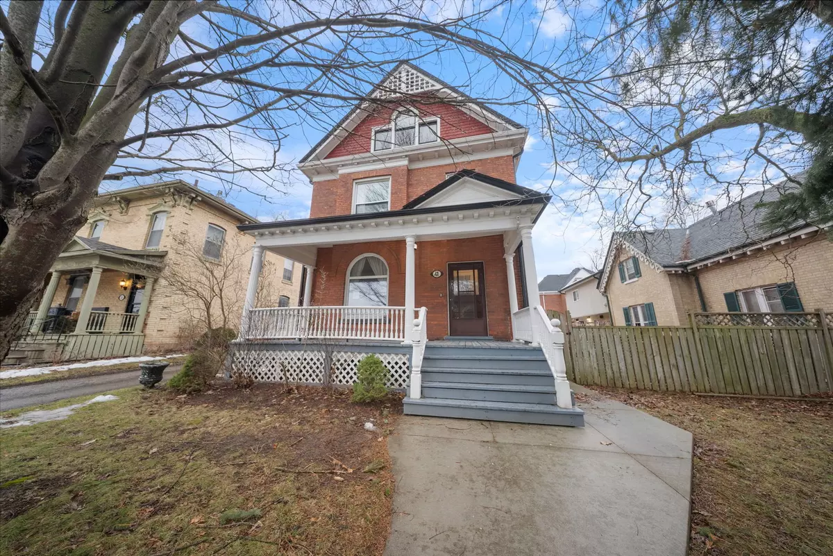 Woodstock, ON N4S 3H4,41 WELLINGTON ST S