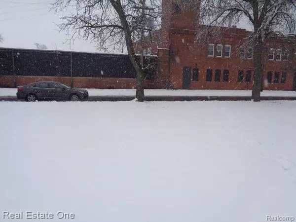 Detroit, MI 48207,1043 CANTON ST