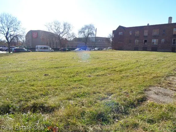 Detroit, MI 48206,3734 W CHICAGO