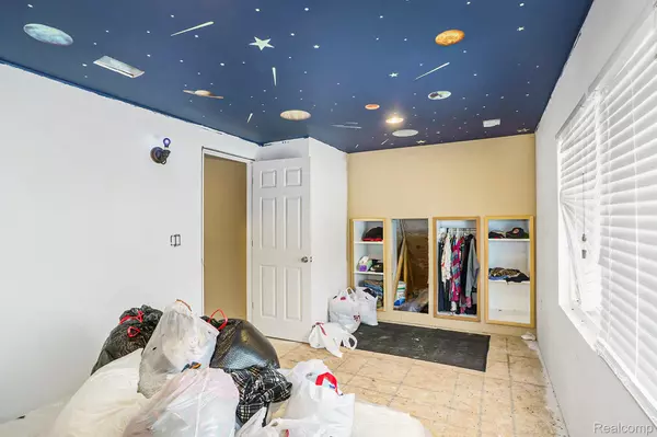 Vassar, MI 48768,4661 S SHERIDAN RD