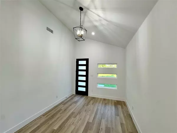 Greenville, TX 75401,1224 Saint John