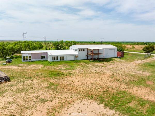 2358 County Road 113,  Hamlin,  TX 79520