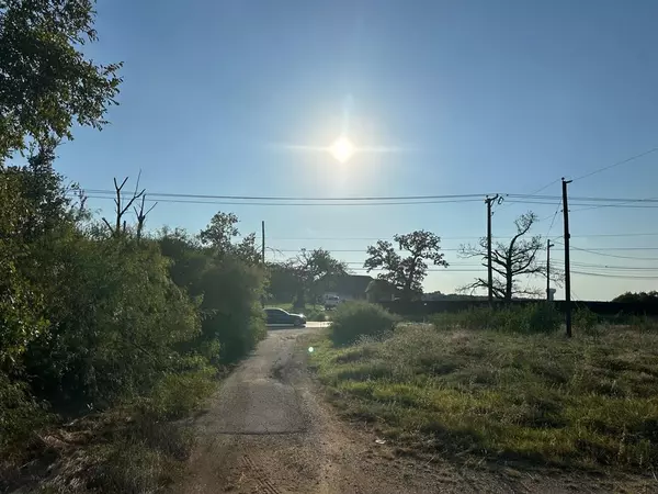 Kennedale, TX 76060,3775 Kennedale New Hope Road