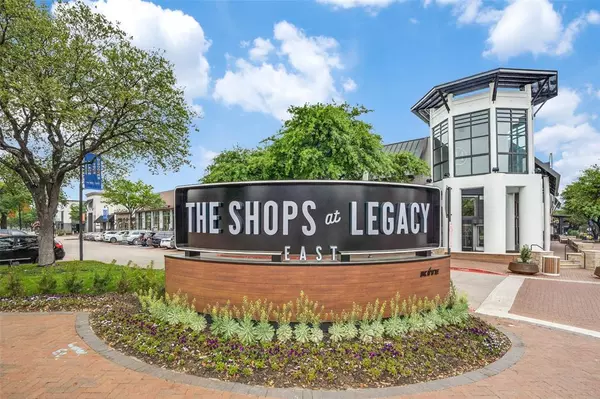 Plano, TX 75024,7229 Parkwood Boulevard