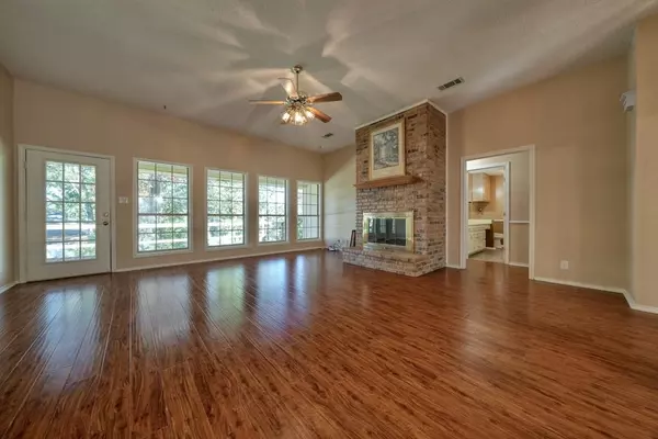 Hideaway, TX 75771,532 Woodside Drive