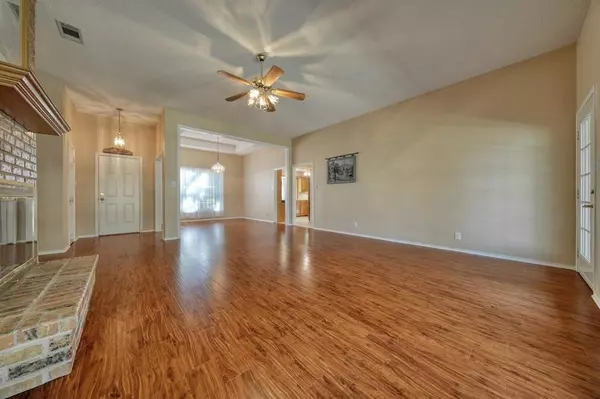 Hideaway, TX 75771,532 Woodside Drive