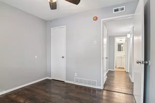 Grand Prairie, TX 75051,109 Harper Court