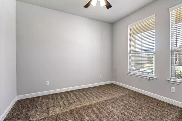 Denton, TX 76210,5501 Cypress Point Drive