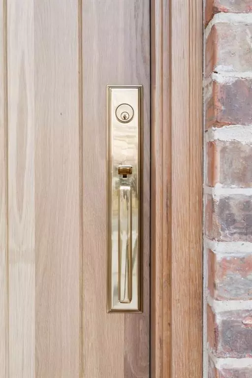 Dallas, TX 75238,9305 Lynbrook Drive