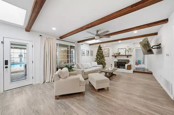 Arlington, TX 76012,1605 Northlake Court