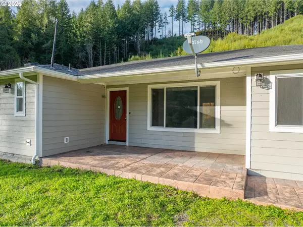 Myrtle Point, OR 97458,16855 HIGHWAY 42