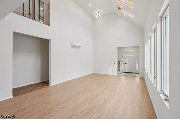 Wayne Twp., NJ 07470,109 Monmouth Ave