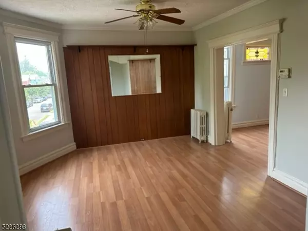 Belleville Twp., NJ 07109,68 Bremond St