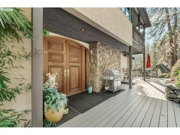 Ashland, OR 97520,309 GRANITE ST