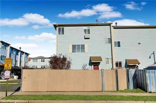 257 Candon AVE, Staten Island, NY 10309