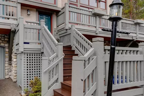 Banff, AB T0L0C0,36 Antelope LN