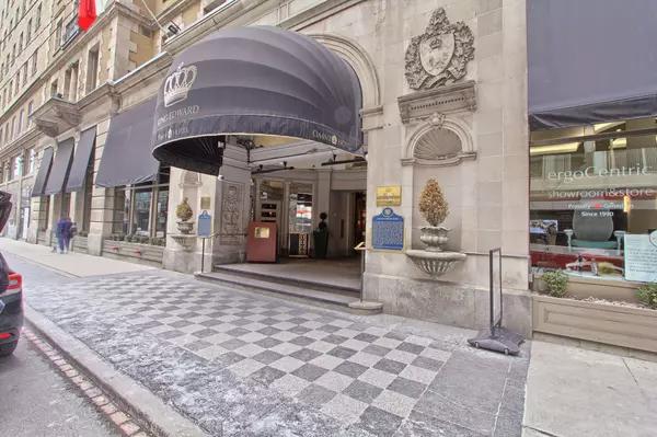 Toronto C08, ON M5E 0B2,22 Leader LN #433